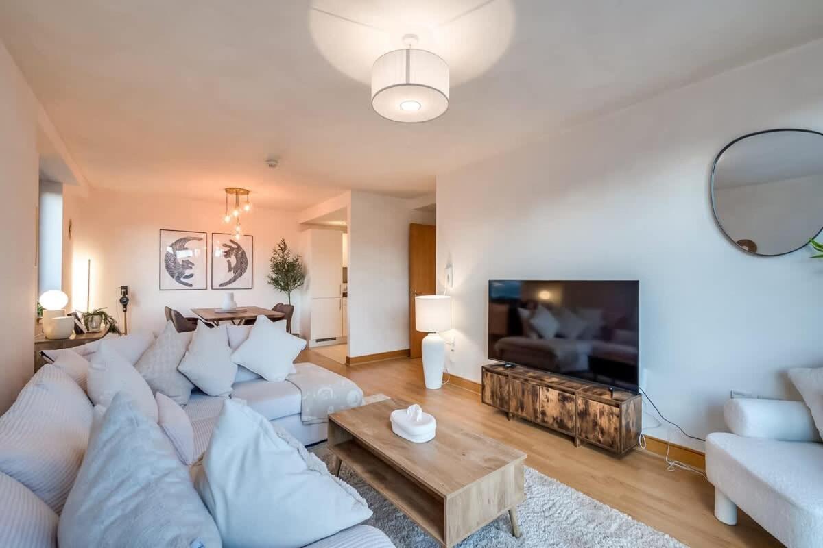 Central Belfast Apartments, Victoria Place Εξωτερικό φωτογραφία